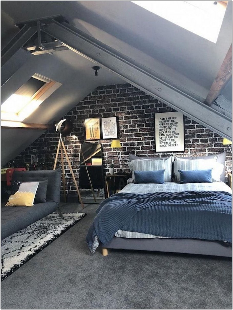 Комната на чердаке для подростка