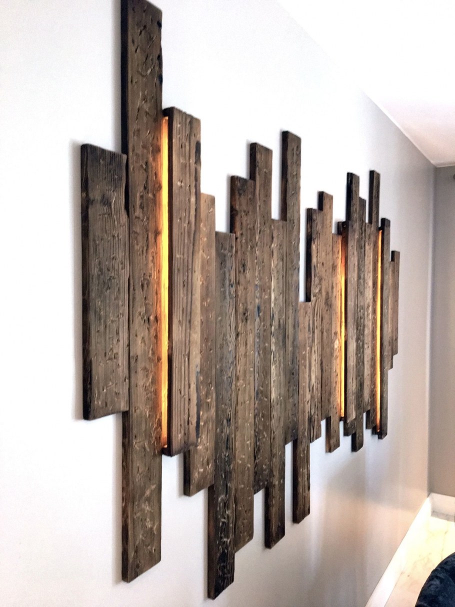 Декор из дерева на стену