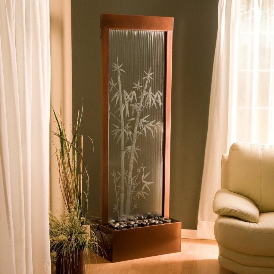 Водопады по стеклу комнатные