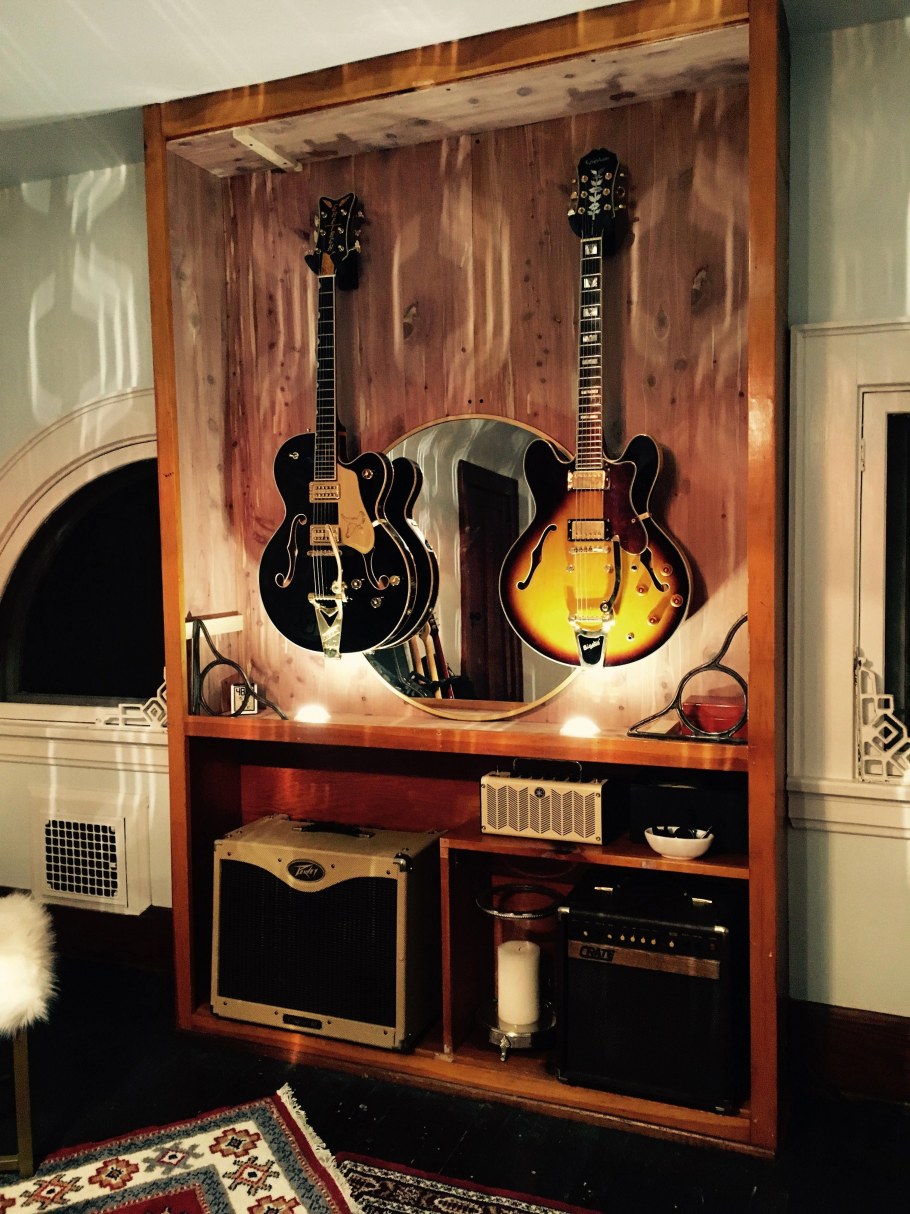 Наклейки на гитару