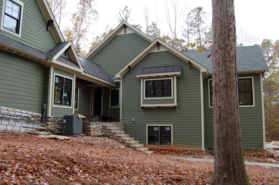 Сайдинг тёмно зелёный