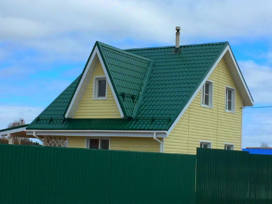 Металлочерепица зеленый мох RAL 6005