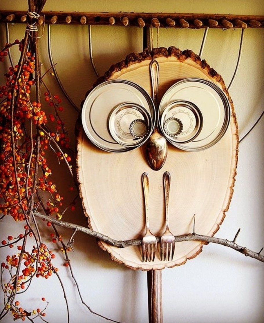 Подделка из спилов дерева