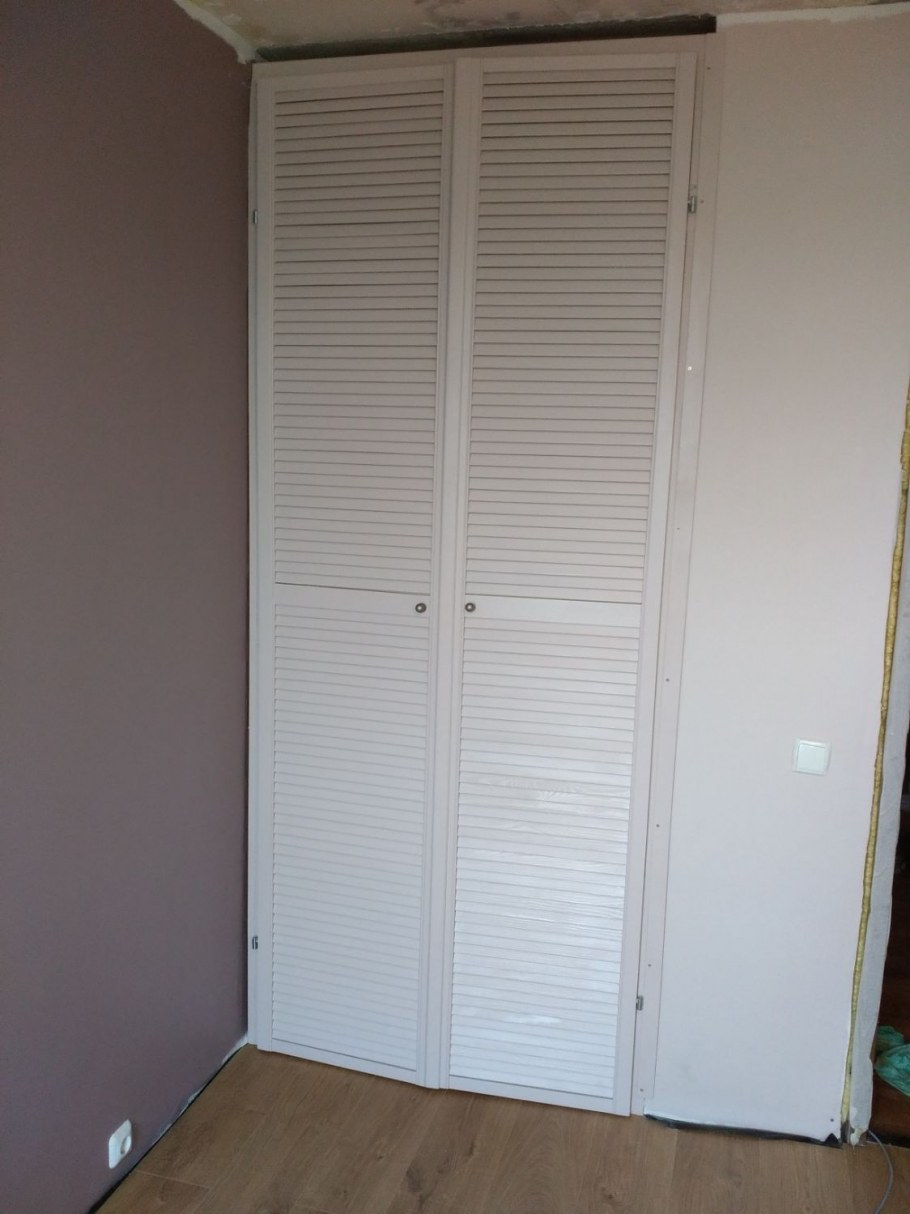 Икеа жалюзийный шкаф