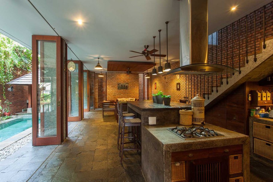 Ванна в тропическом стиле