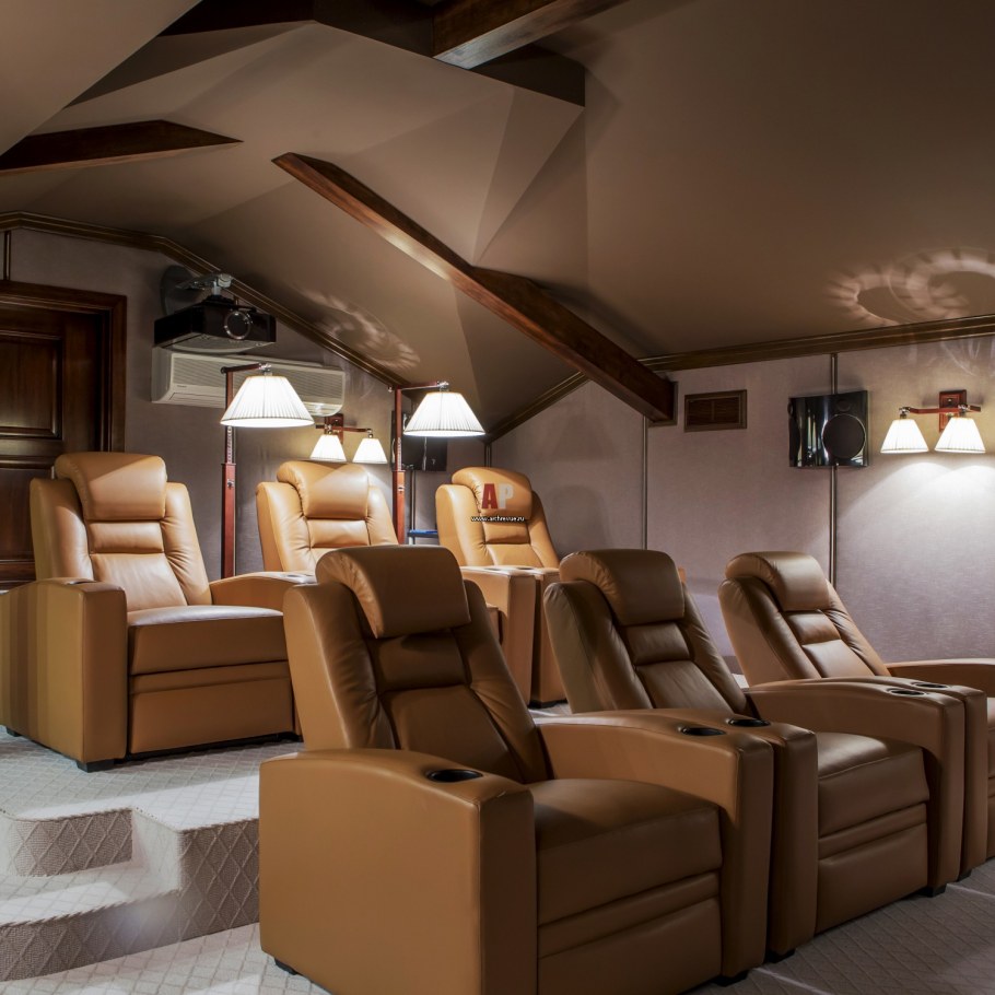Кинотеатр в загородном доме