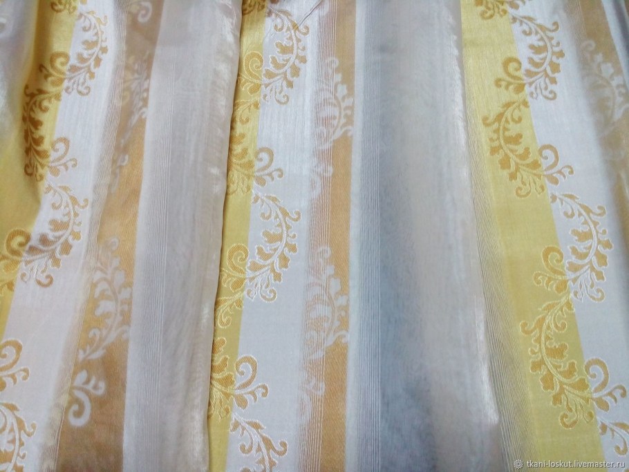 Органза золотистая