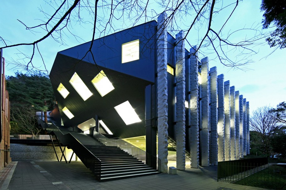 Школы искусств Токио архитектура