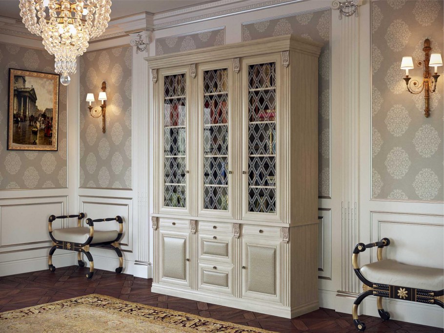 Шкаф-витрина Леонтина