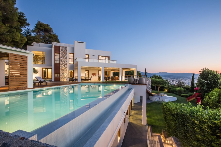 Вилла в Греции у моря