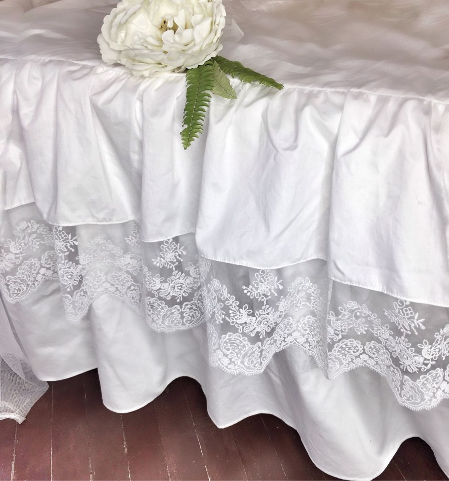 Кружевные Подзоры для кровати