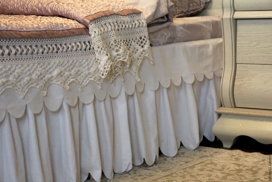 Покрывало из портьерной ткани