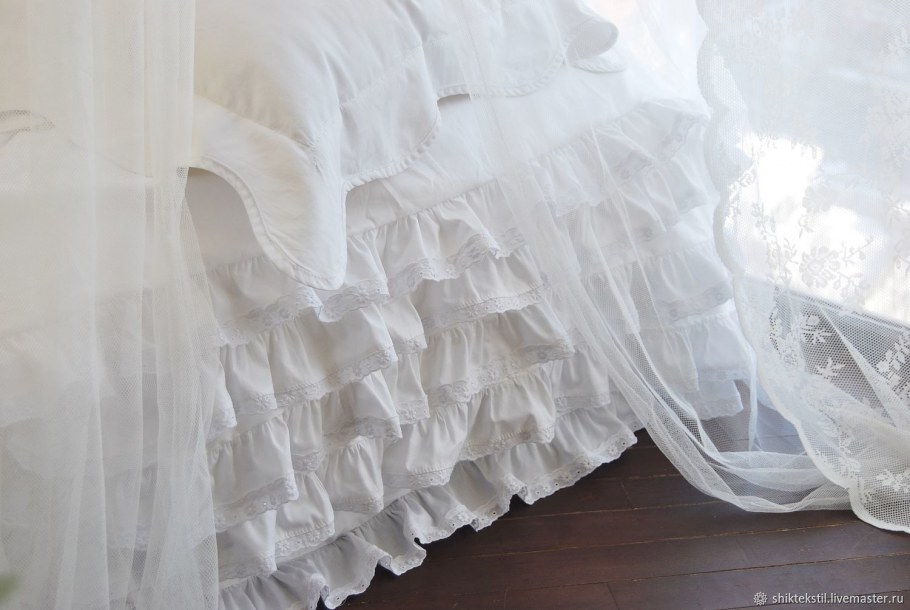 Кружевные накидки на подушки