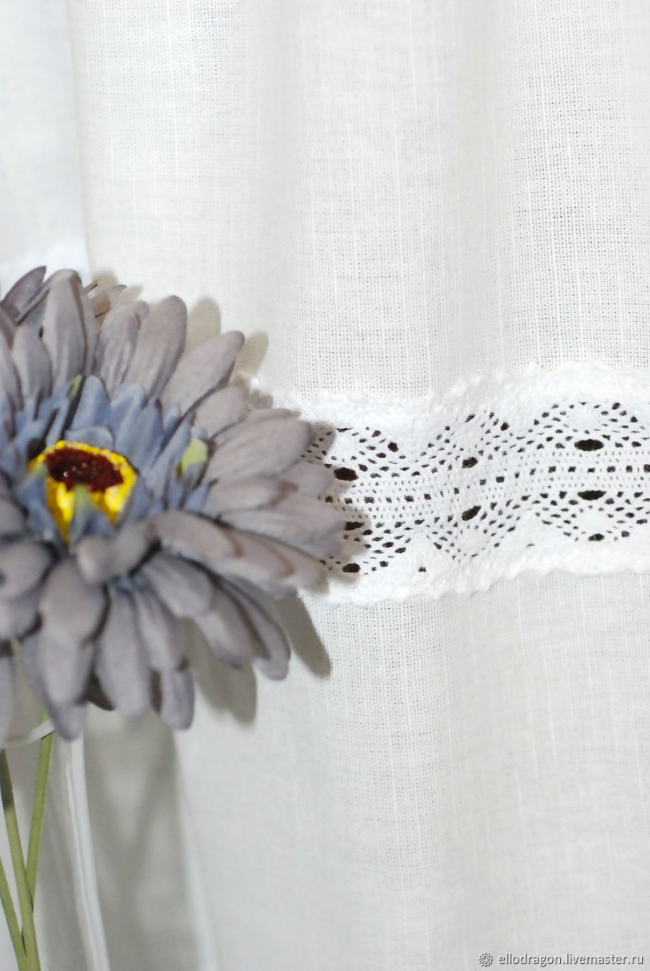 Подзор из льна