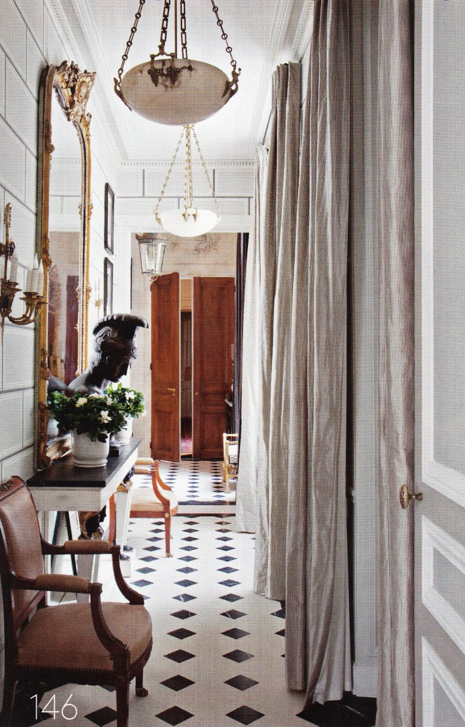 Парижский стиль в интерьере квартиры