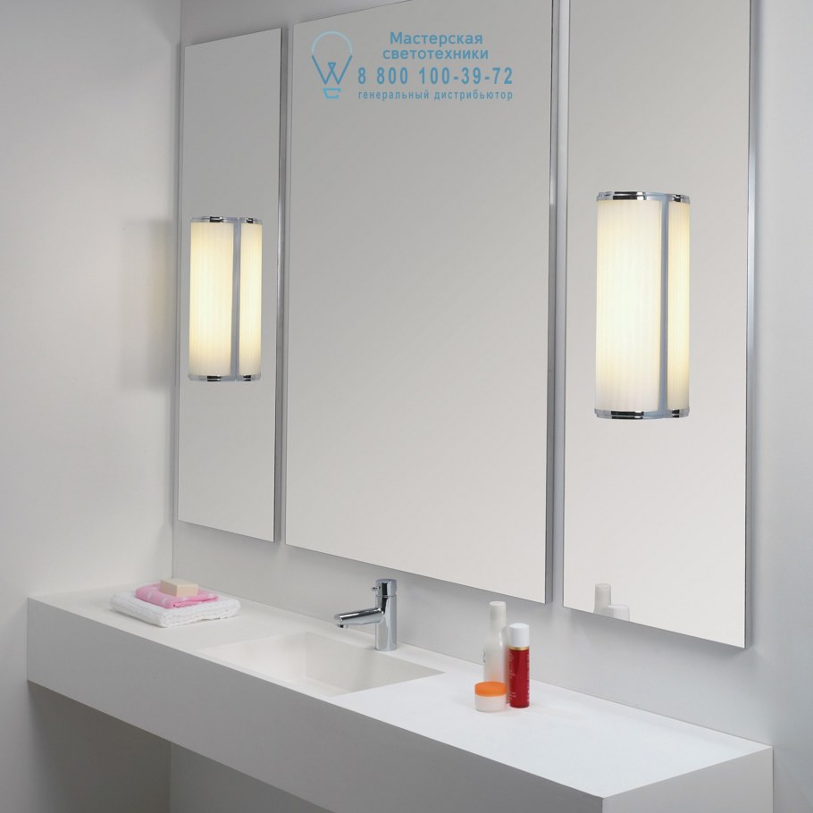 Люстра для ванной комнаты