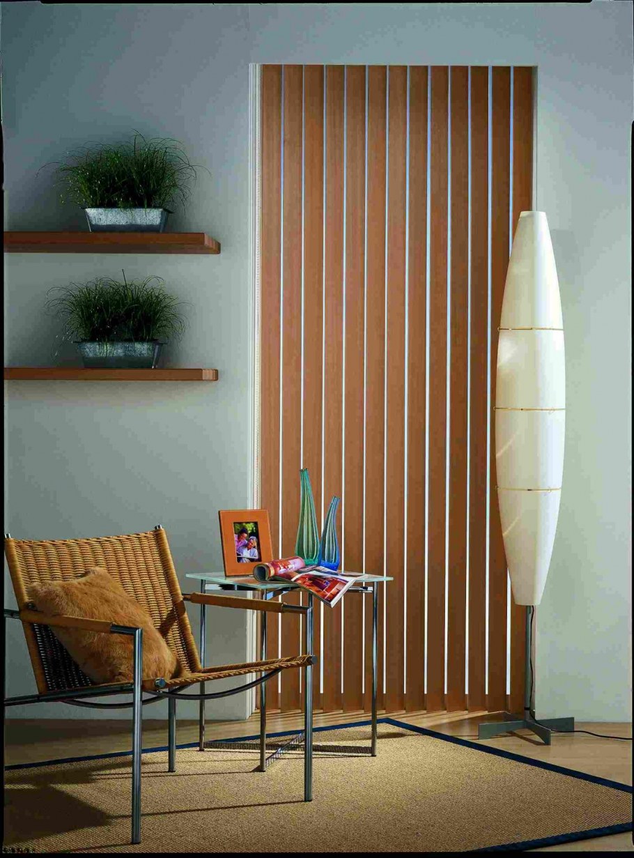 Жалюзи на дверь вертикальные