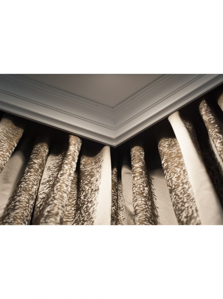 Плинтус Orac Decor cx190