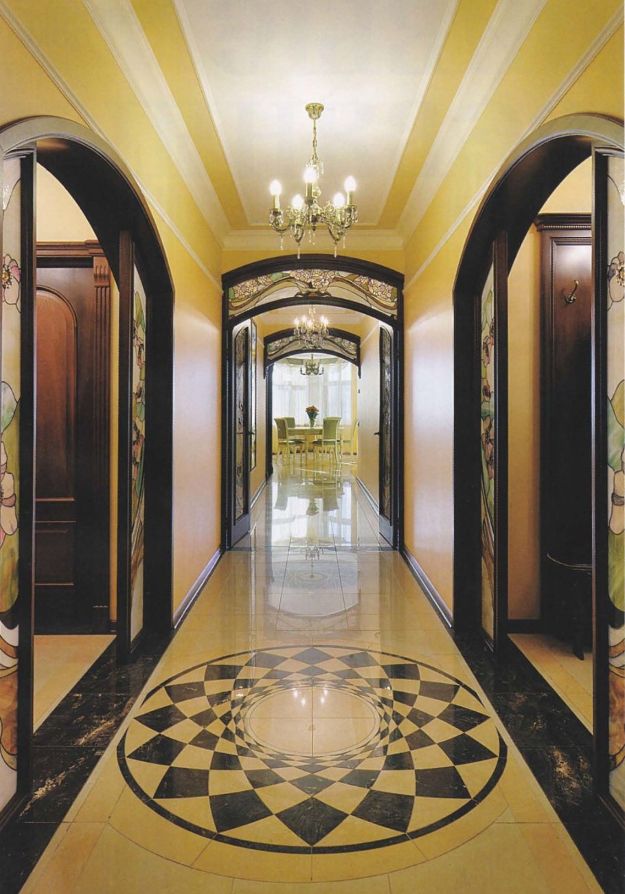 Плитка в Холл