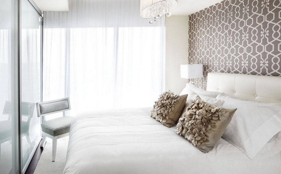 Акцентная стена в маленькой спальне