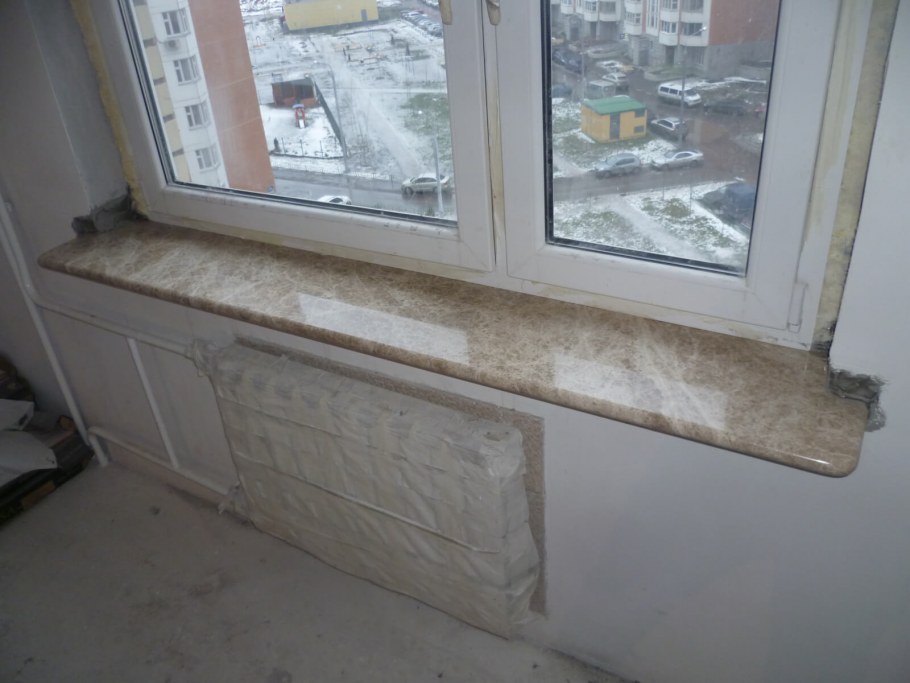 Подоконник из керамогранита