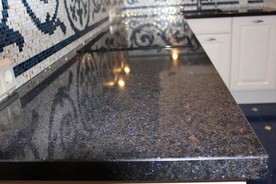 Столешница Cambria Charston