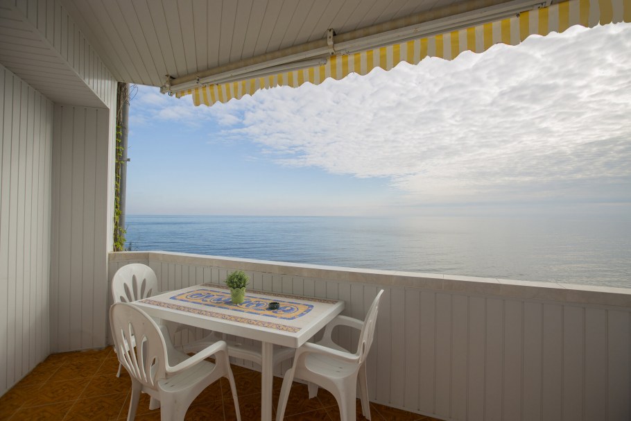 Алушта Восточная набережная эллинги