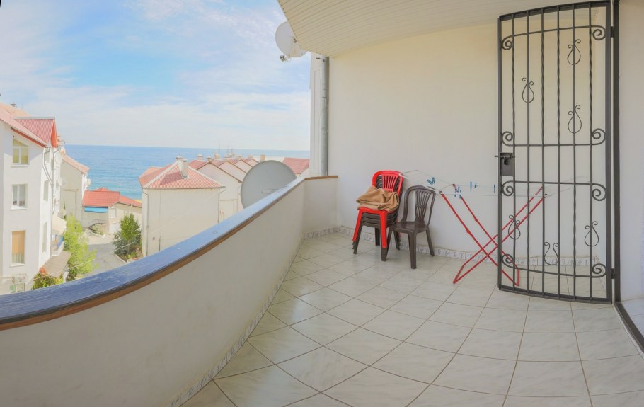 Эллинг Дельфин Алушта