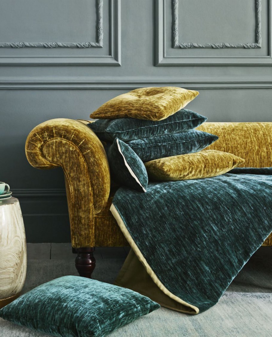 Интерьер синий с золотом