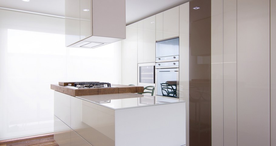 Профиль ручка для кухни gola