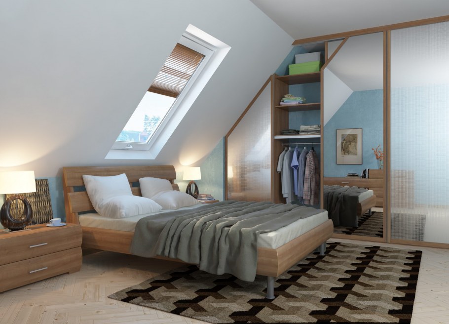 Спальня с мансардными окнами