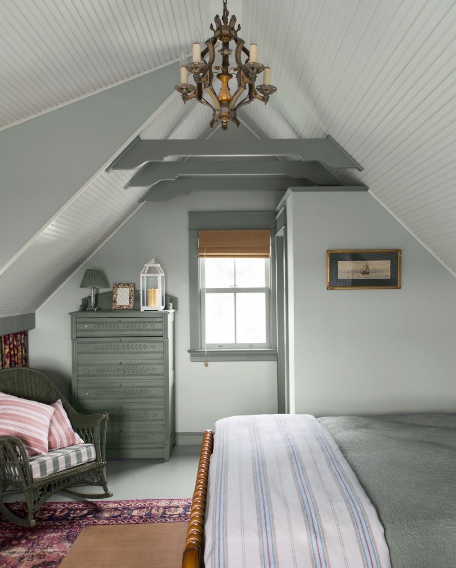 Маленький мансардный этаж