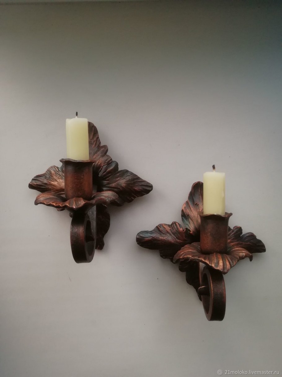 Подсвечник настенный