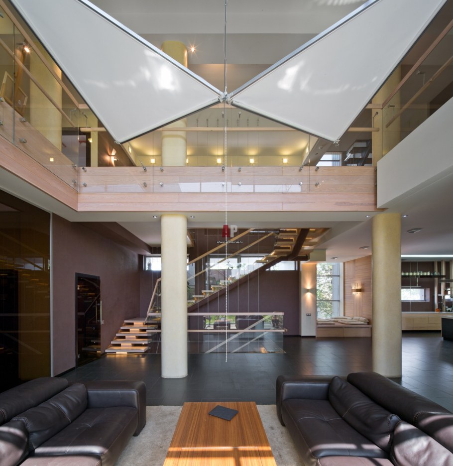 Интерьер со вторым светом