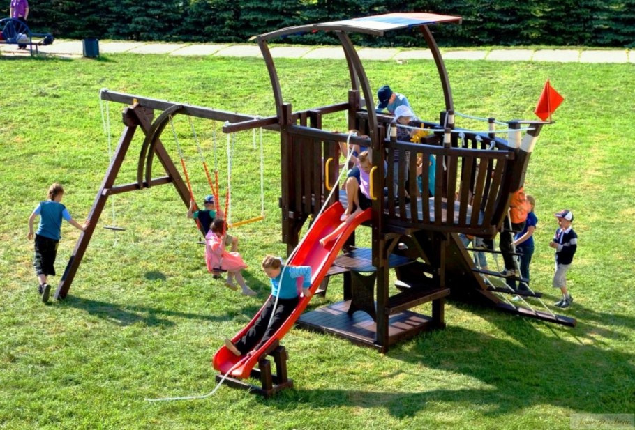 Игровой городок кораблик