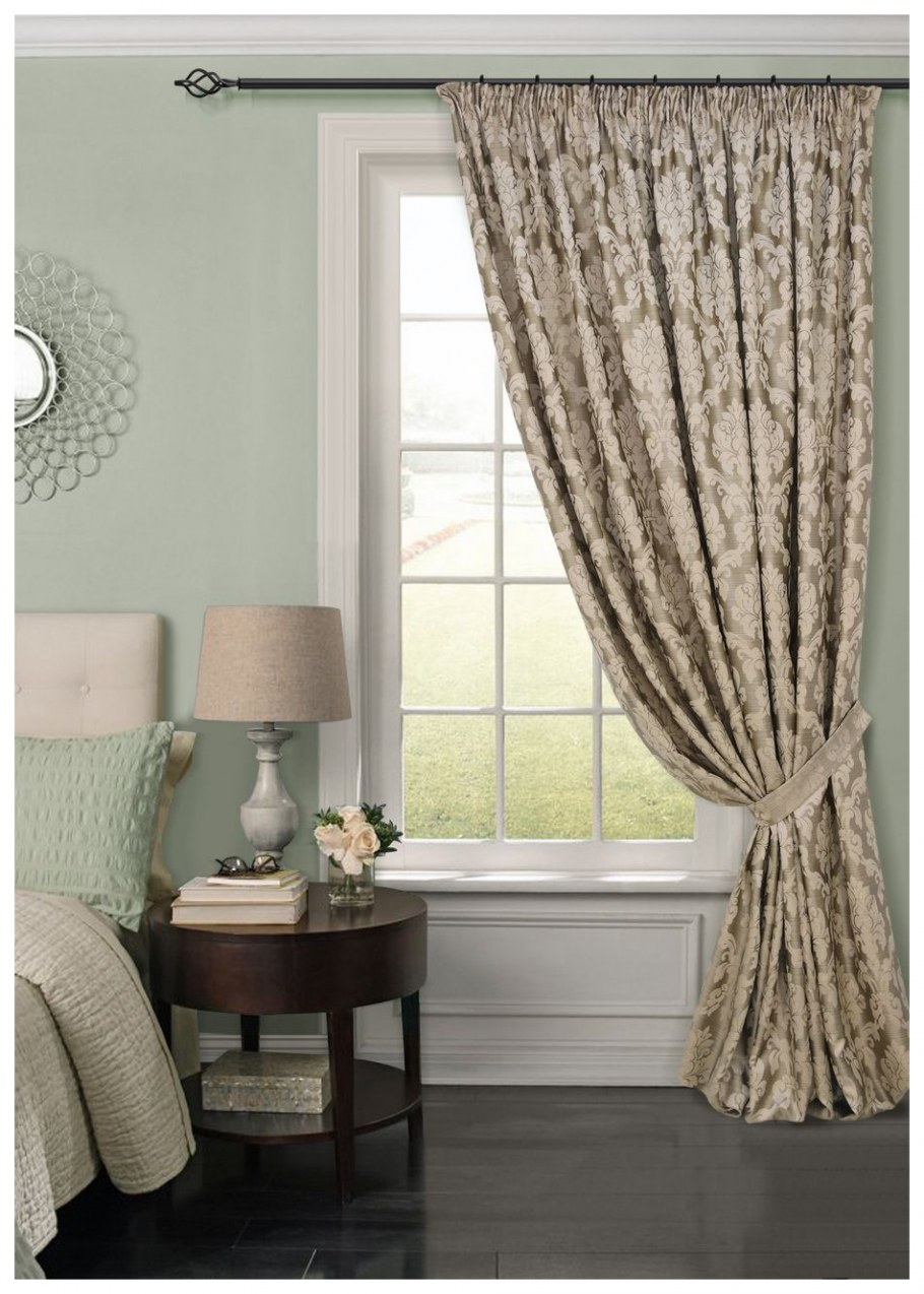 Занавески в спальню