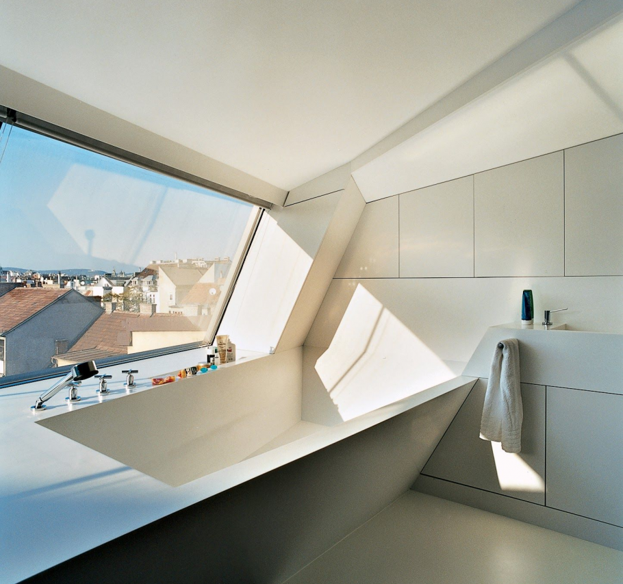 Ванная в стиле футуризм