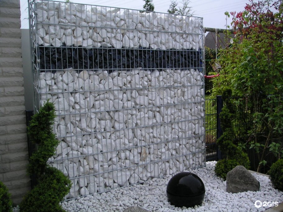Габионы с кирпичом