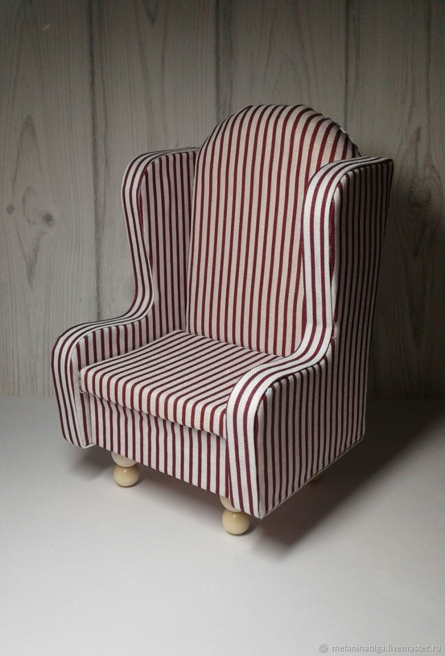 Журнальный столик Маккензи Чайлд