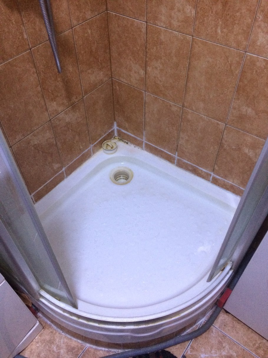 Kermi кабина четверть круга