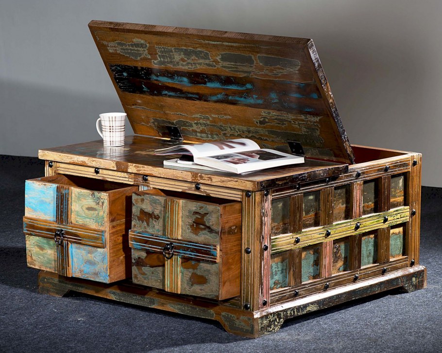 Необычные прикроватные тумбочки