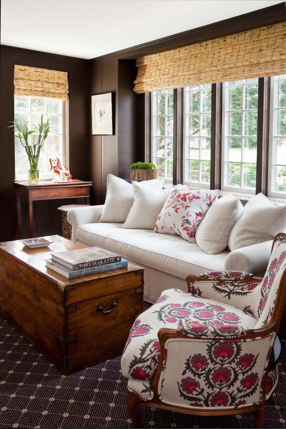 Сундук в интерьере