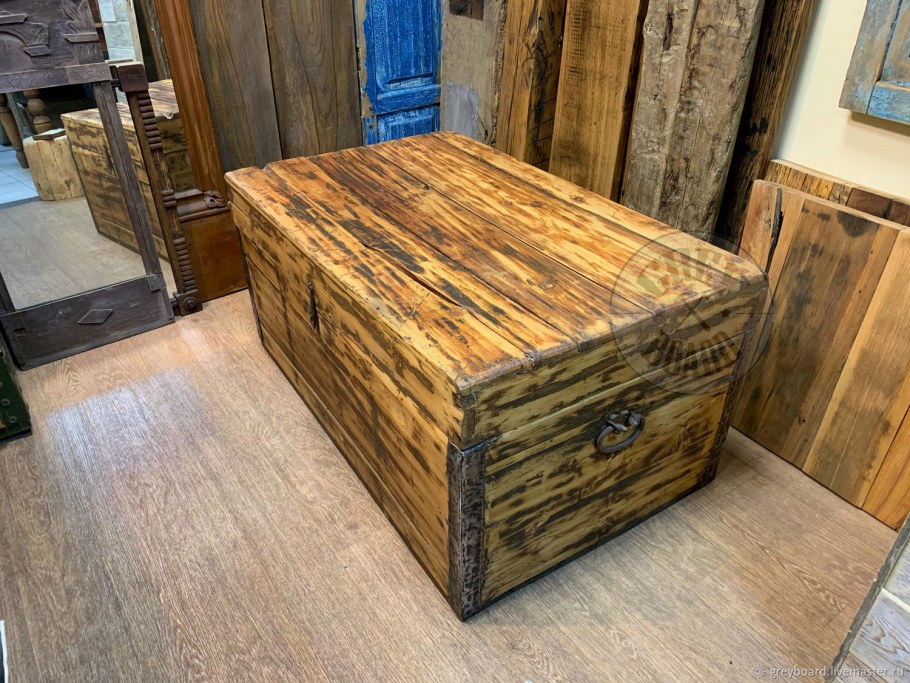 Сундук в стиле Винтаж