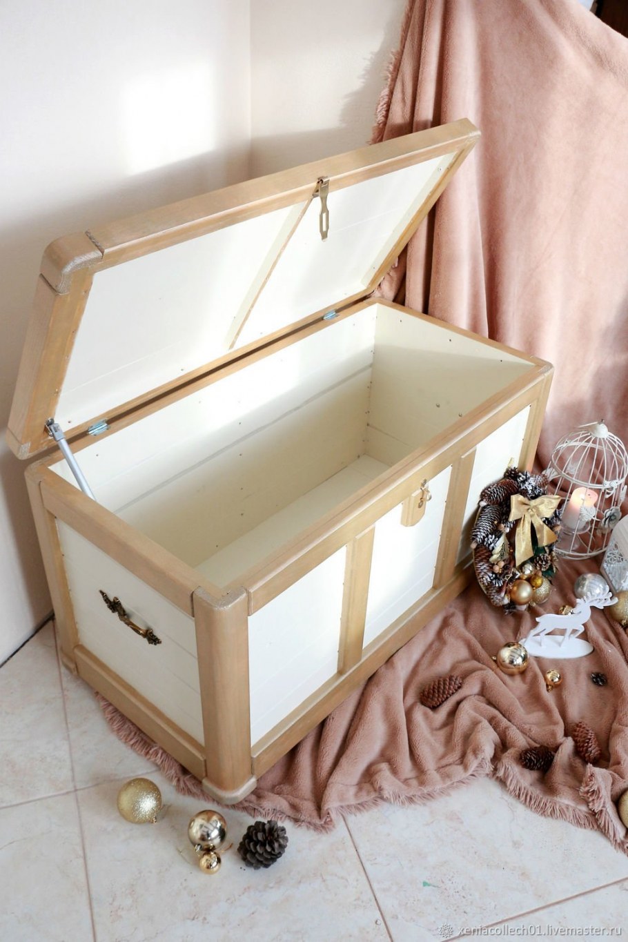 Декоративные сундуки для интерьера