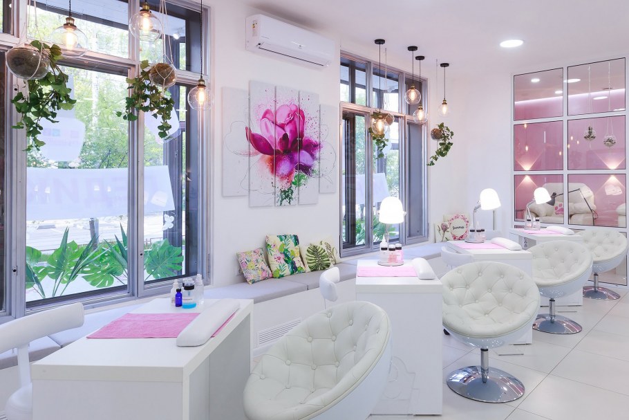 Дизайн салона маникюра