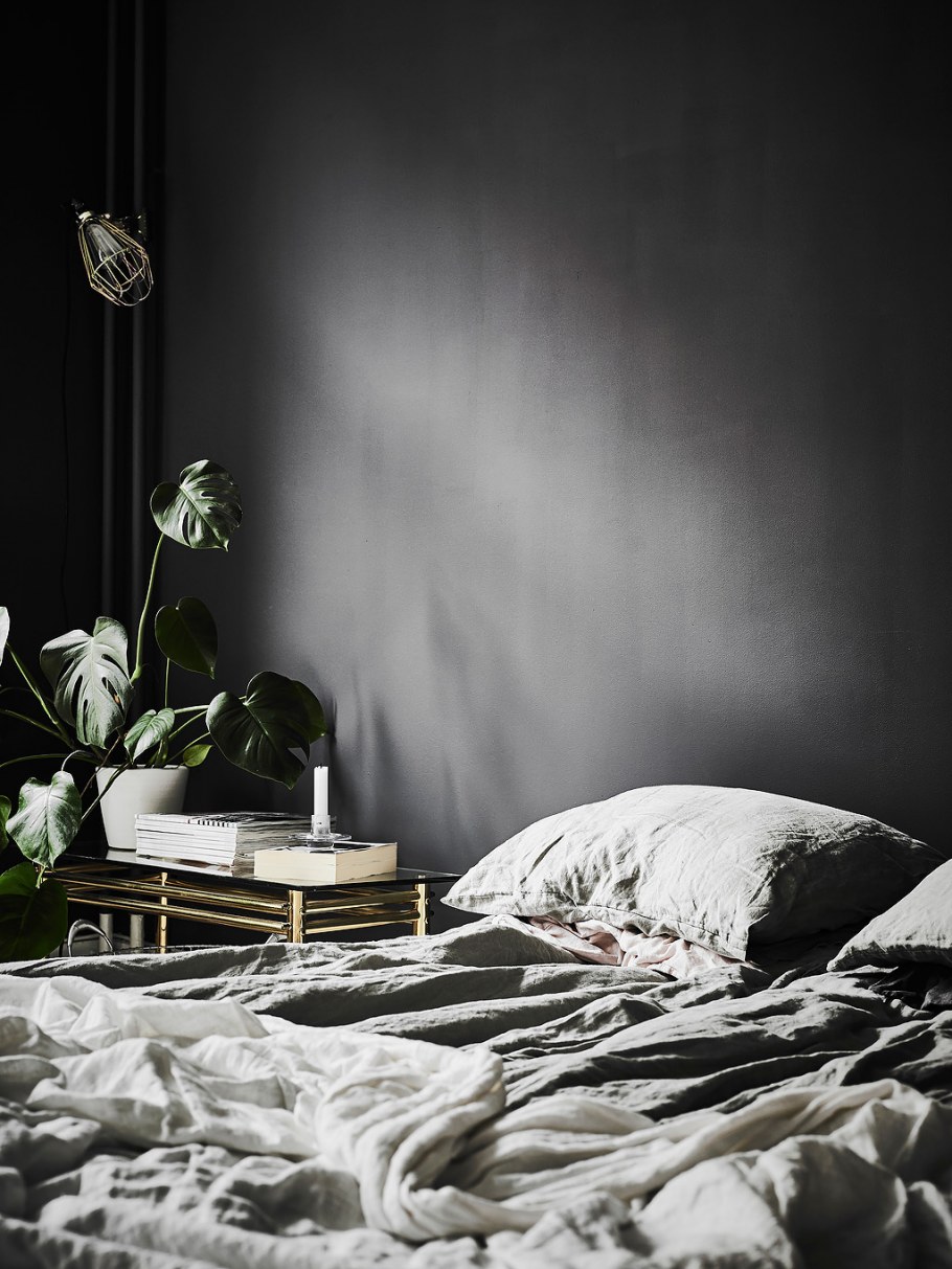 Интерьер в черно розовых тонах