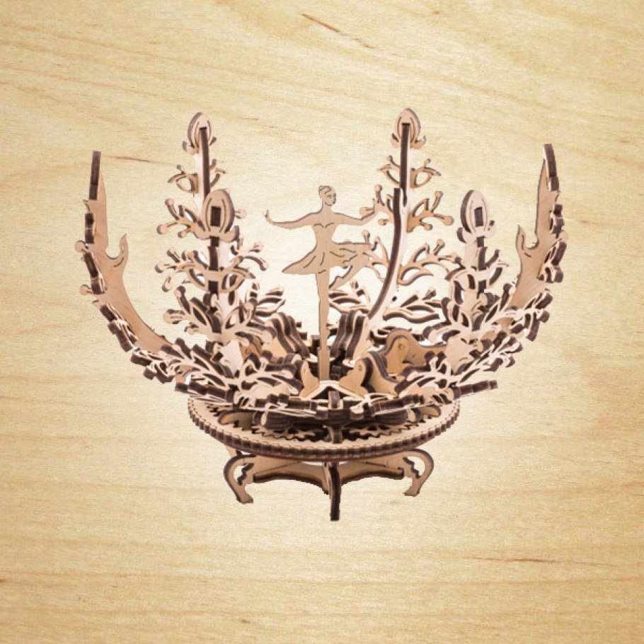 Декоративное дерево из фанеры