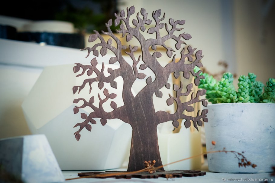 Панно из металла