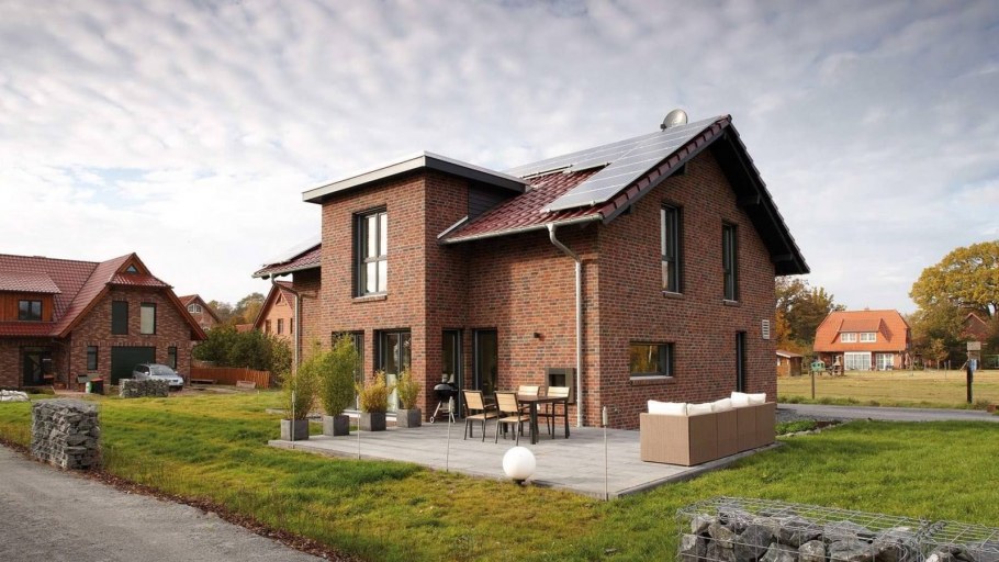 Кирпичный дом