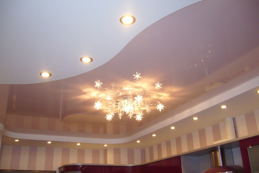 Натяжной потолок одноуровневый